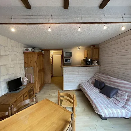 Charmant Studio Avec Balcon, Au Pied Des Pistes Et Commerces A - Fr-1-787-44 Lejlighed *